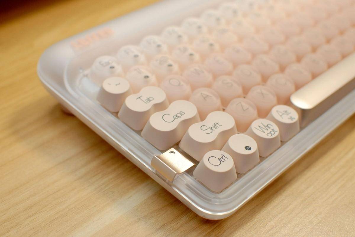 女生专属，最强颜值机械键盘洛斐Lofree粉底液来了