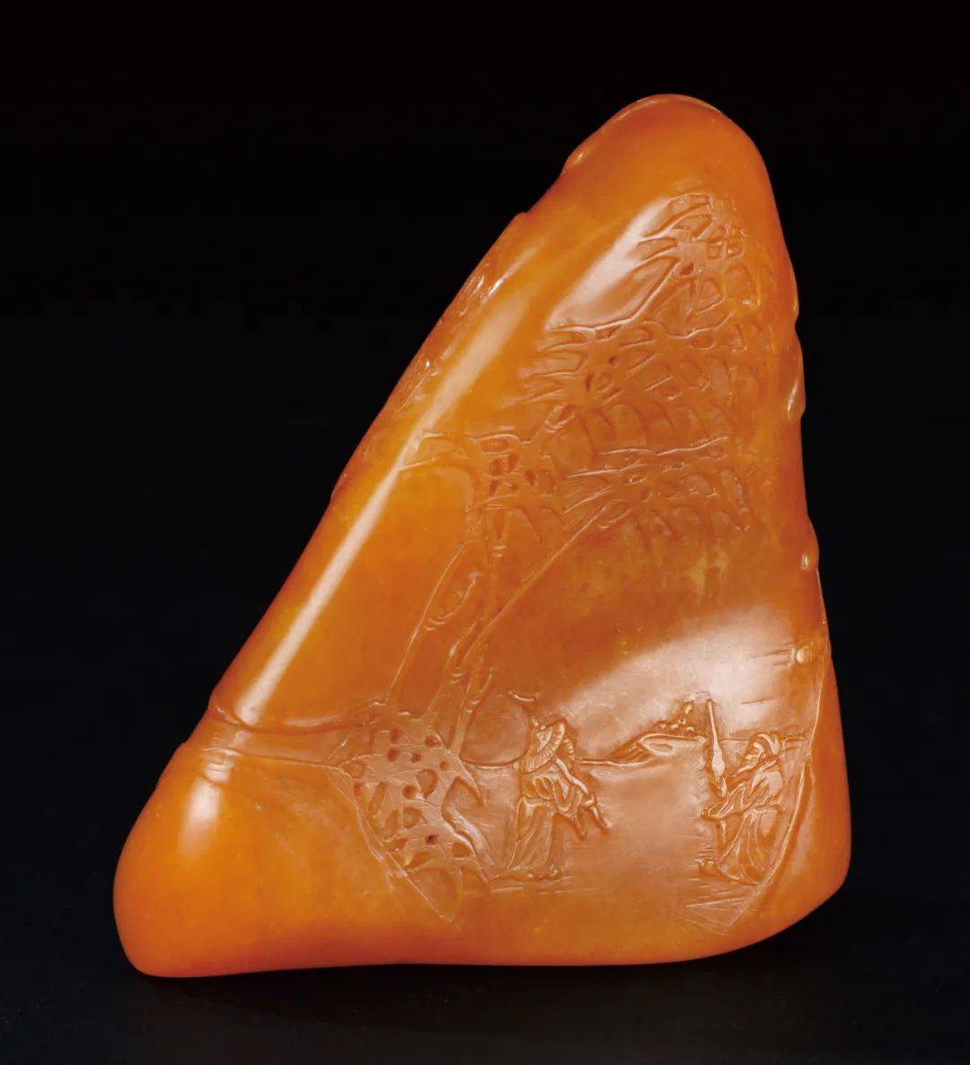 作品由福建省工艺美术大师张纯连雕刻,他师出著名寿山石雕刻家冯志杰.