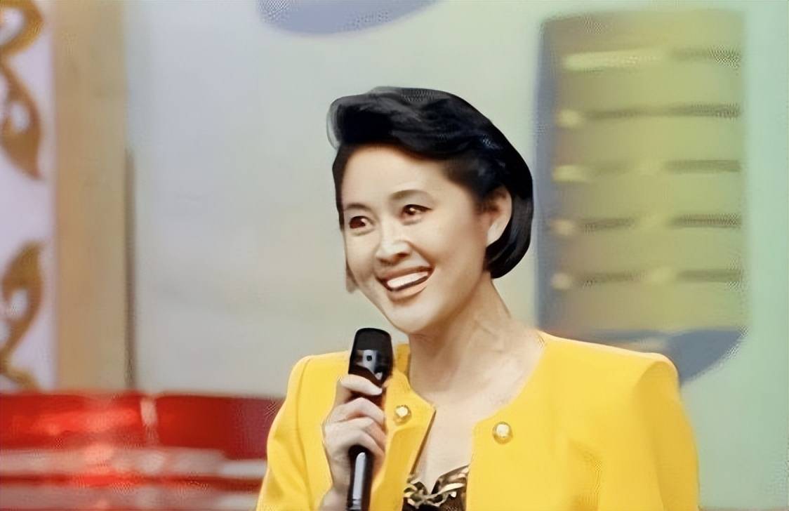 倪萍:关心身边人,给家中保姆陈倩送上如何做人及工作的10字箴言_人生