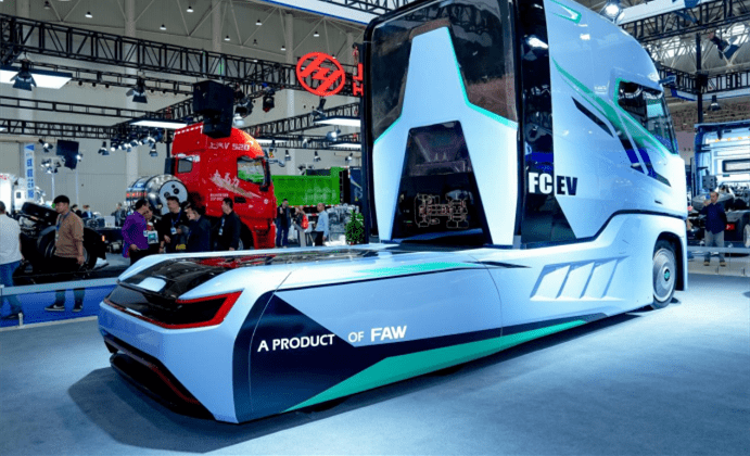 FAW Jiefang's "Xingyi": A Hydrogen-Powered Leap into the Future of Heavy-Duty Trucking FAW Jiefang's "Xingyi": A Hydrogen-Powered Leap into the Future of Heavy-Duty Trucking