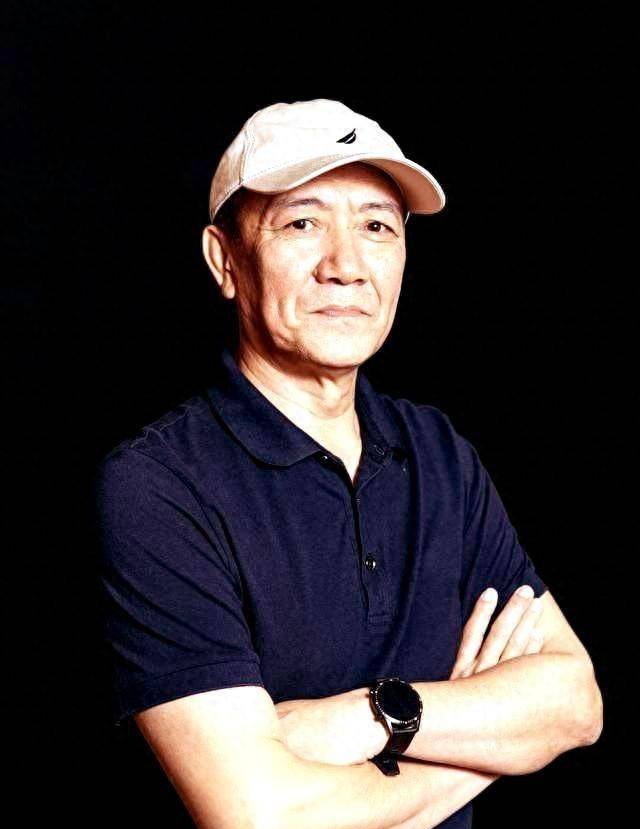 年仅5岁的时候,她就被剧组物色为演员候选人,但遗憾的是,由于当时的