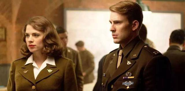 过农场主,养过赛马,也当过商人,还出过一本畅销自传小说《百战荣归》