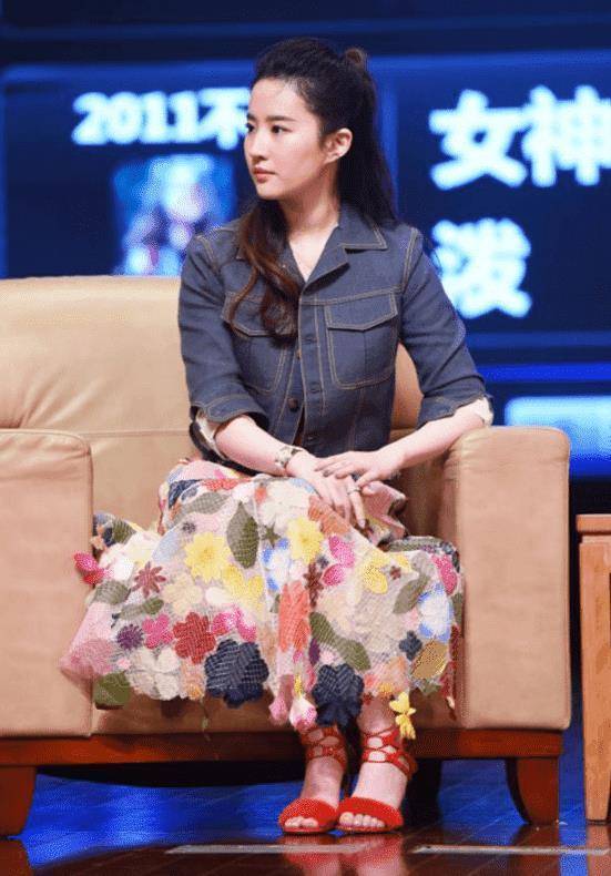 刘亦菲也太美了吧!