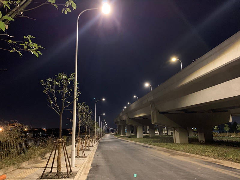 道路照明:城市夜景亮化工程的規劃與實施_方面_進行