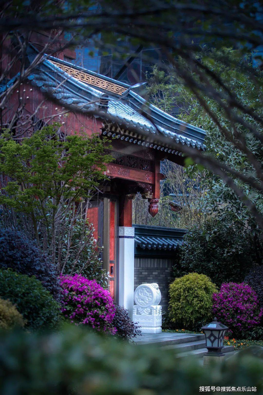 中德麓府 12月最新房价多少/销售电话/楼盘详细资料_生活_大院_院子