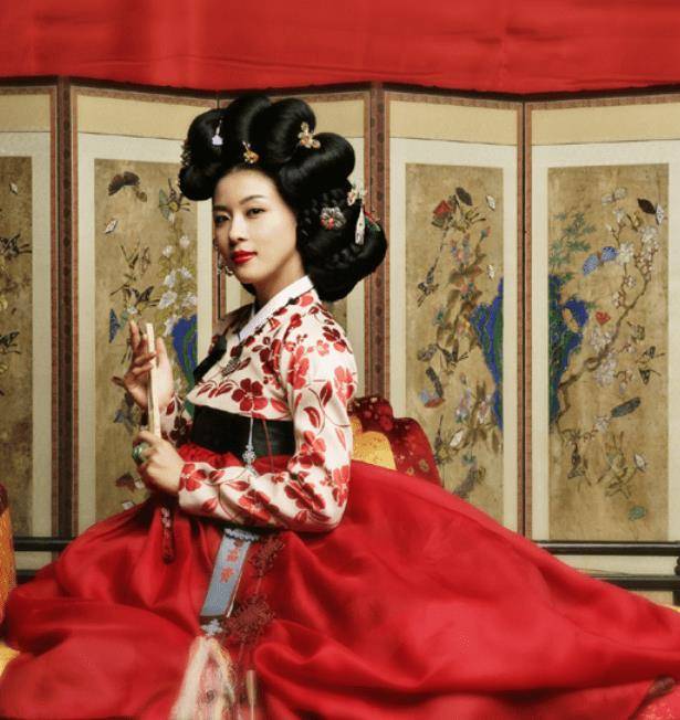 "变色龙"河智苑的九部电影,最后这部献身之作必须得看_弗拉基米尔