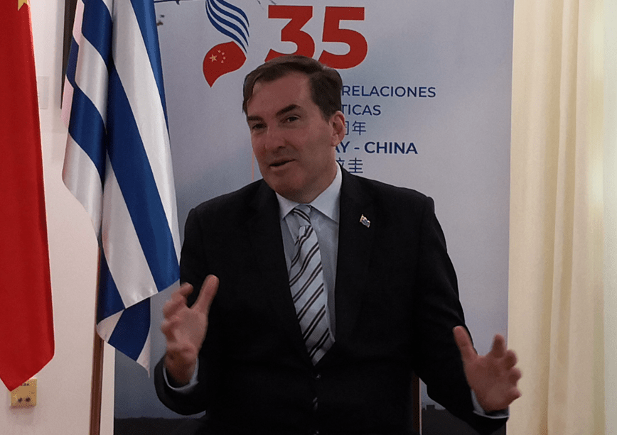 乌拉圭驻华大使:全力支持"一带一路"倡议