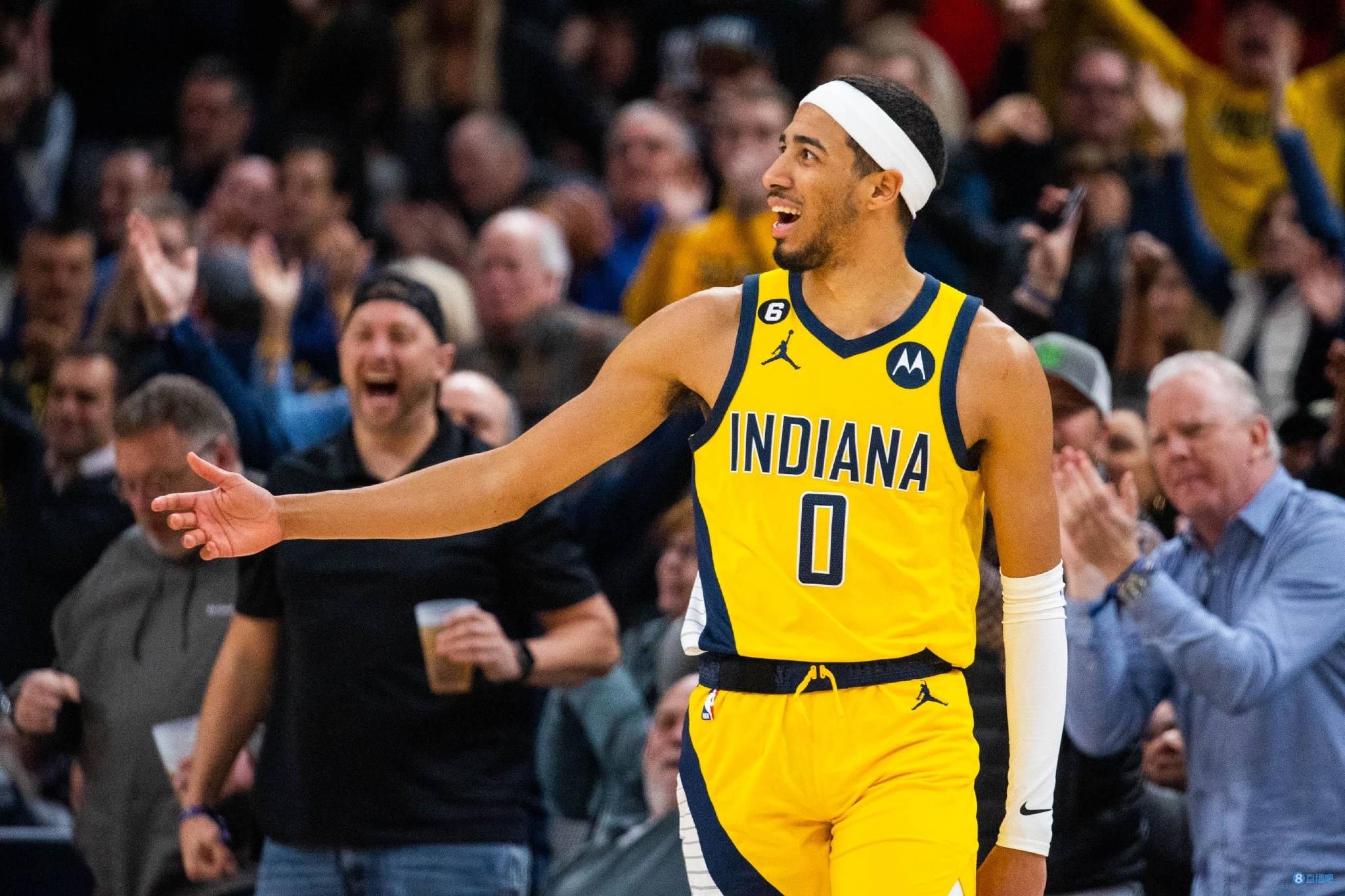 柯凡谈哈里伯顿加盟湖人,27 12后卫恐成笑柄,与詹姆斯不能兼容_进攻