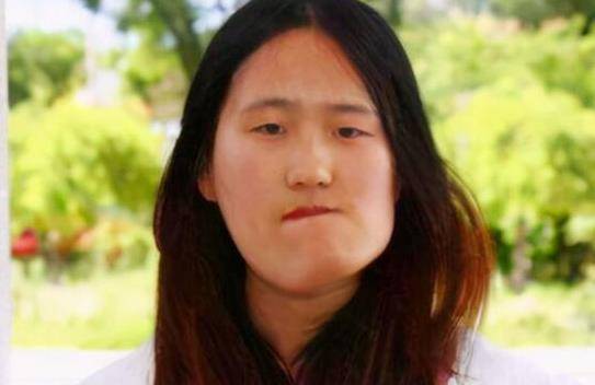 父母很是高兴,他们觉得这一切终于过去了,一家人又能够幸福的在一起生