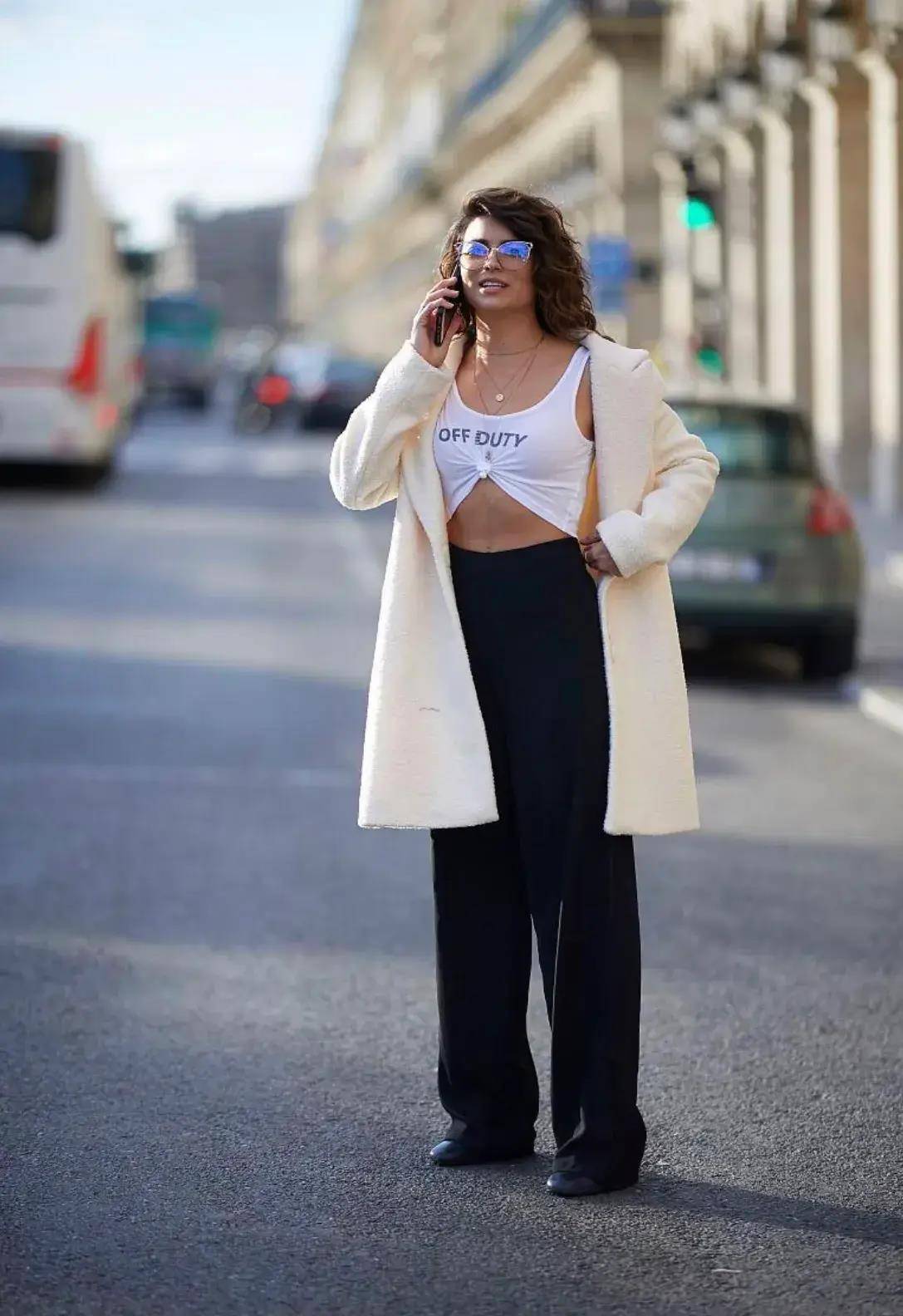 梨形身材的优点都在这里了,这9件秋冬衣服简直是梨形女生的宝藏