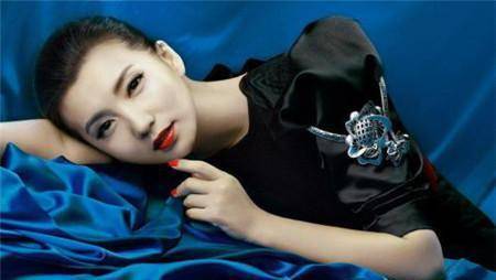 "万人迷"陈好改行当老师!上课照流出,41岁太迷人!_陈浩_明星_基本