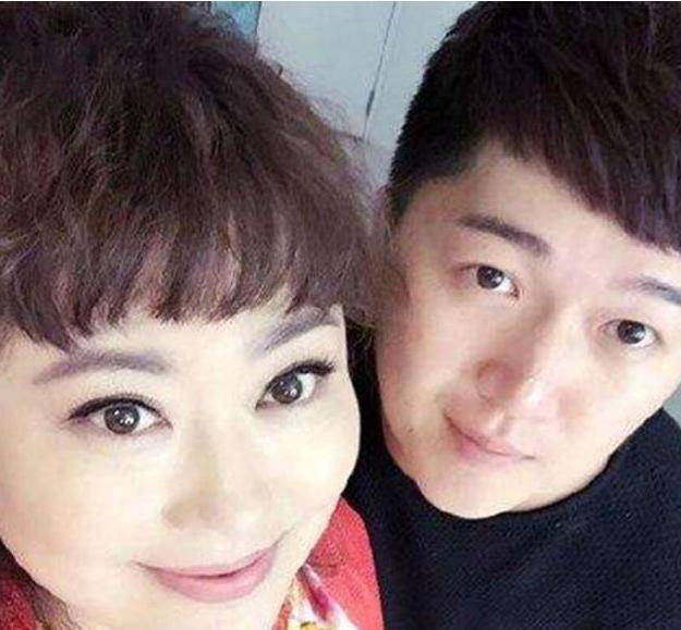 "最美母亲"李菁菁,经历了两次的婚姻失败,如今也是翻车了_丈夫_张锦华