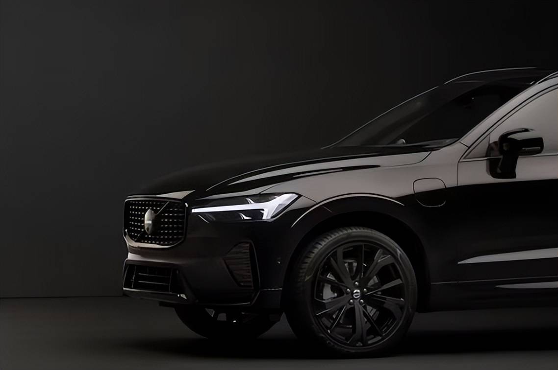 沃尔沃xc60极夜黑上市:不止有安全,也有"速度与激情"!
