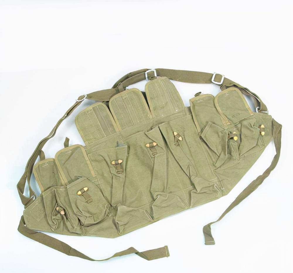 中国56式冲锋枪弹匣袋,有何魔力开启新潮流_社会_判决_案件