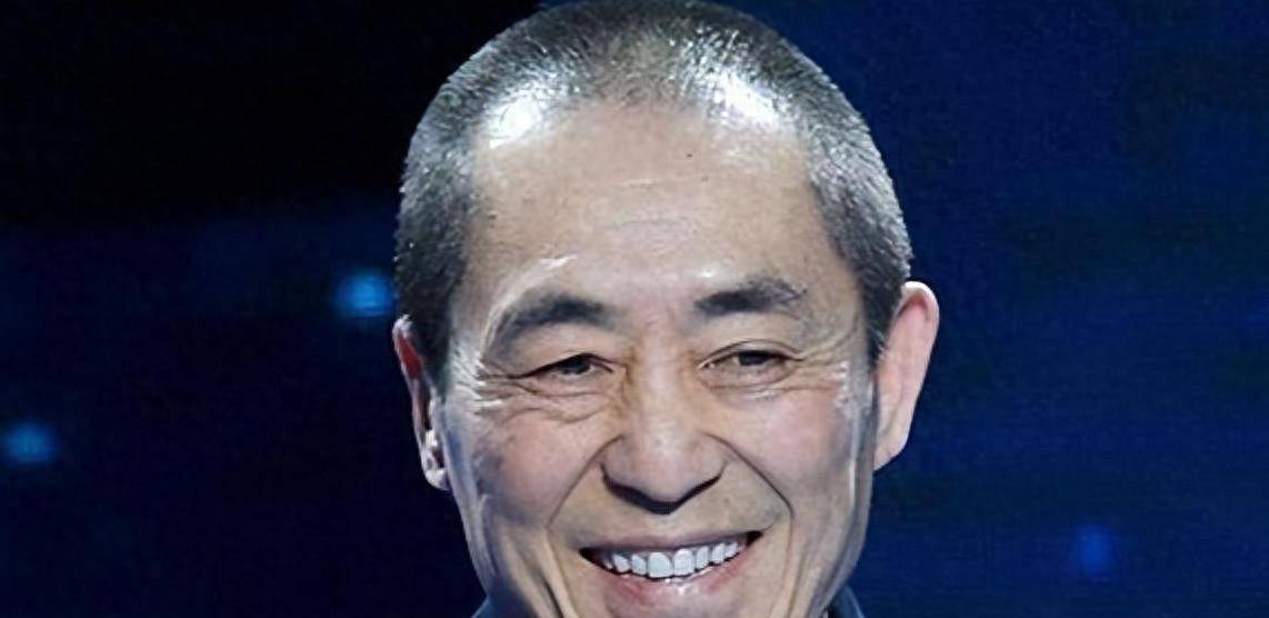 张艺谋带19岁模特共度良宵,长夜之后,嫩模给出不一样的答案!