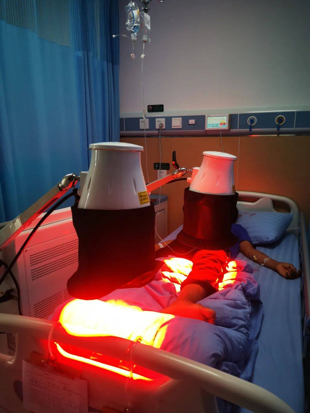 红光治疗仪可治疗痛风,骨关节炎,类风湿性关节炎等疾病_患者_内容