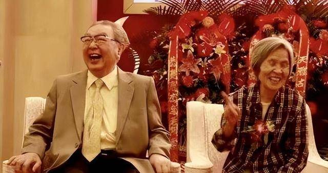 相声演员唐杰忠:晚年丧子,85岁患双癌离世,儿女为遗产闹上法庭