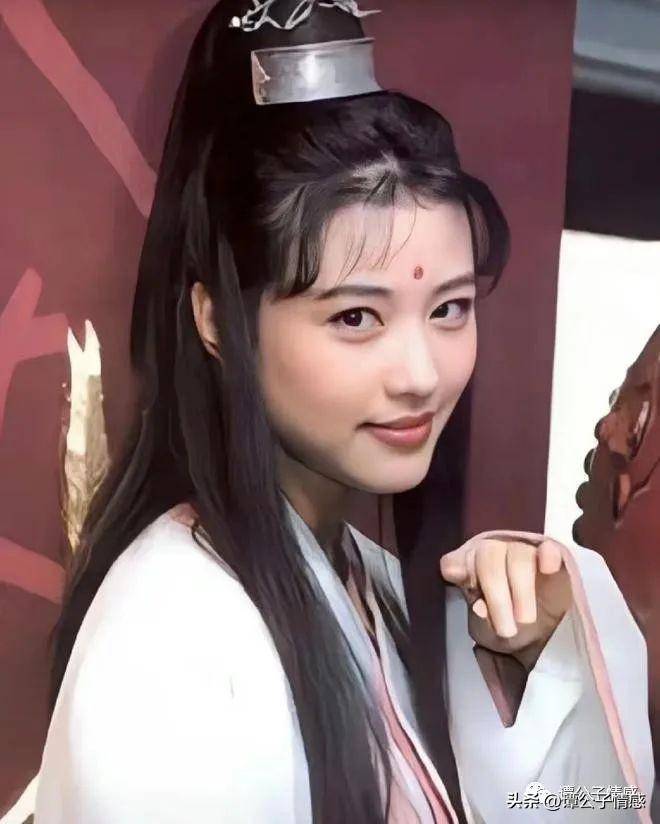 "周海媚终身未育,离过婚,曾被富商抛弃_婚姻_中国香港_公子