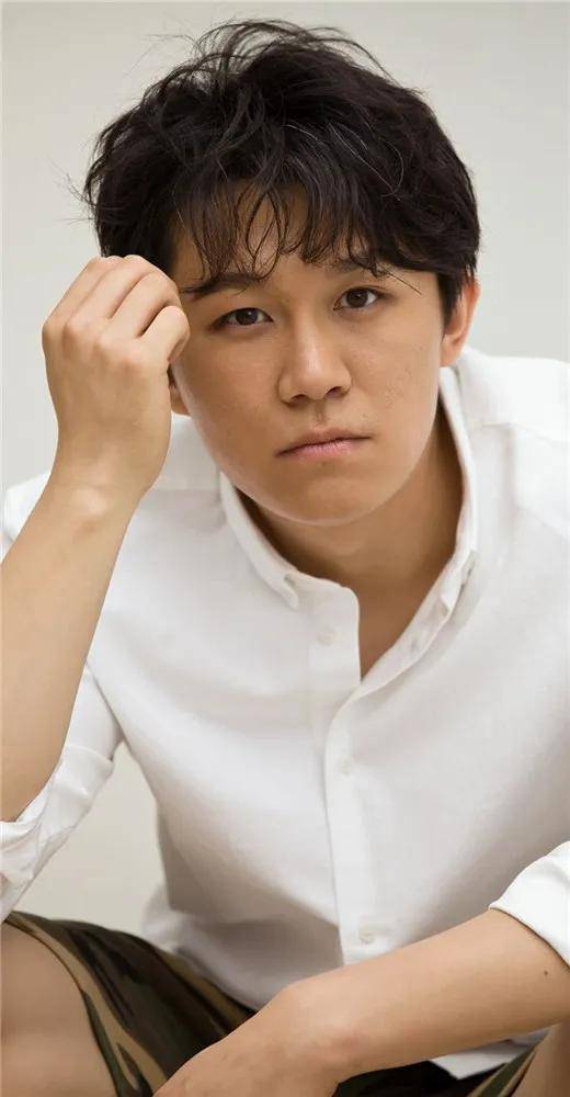 《狂飙》唐小虎扮演者-孙岩,一位从"舞者"蜕变为"实力演员"_角色_表演