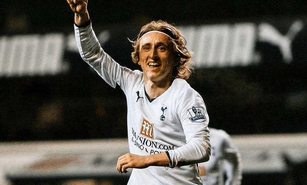 中场大脑或免费离队,终老皇马计划落空,或联手c罗_莫德里奇_沙特_续约