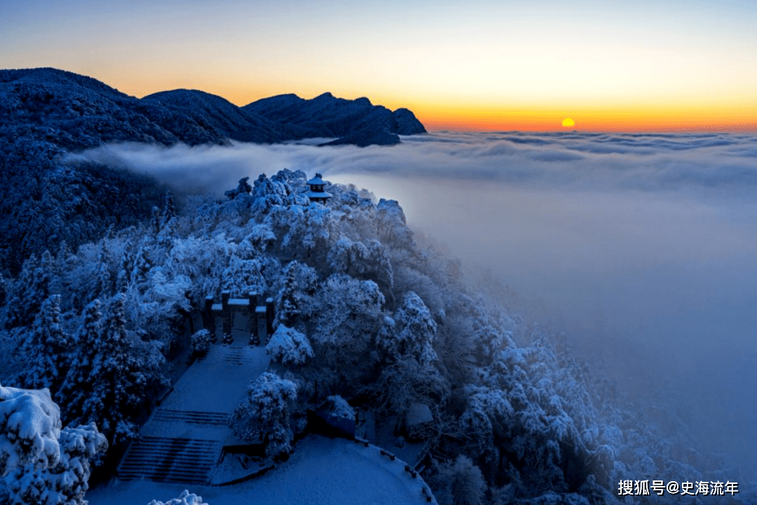 净化心灵的靓丽风景,就在这银装素裹的世界,气势磅礴,美丽动人_庐山