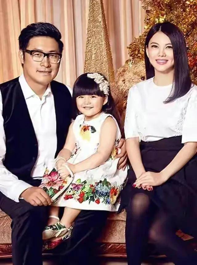 王岳伦:超级富二代,却被李湘嫌弃,分手后在小女友面前找回自信_电影