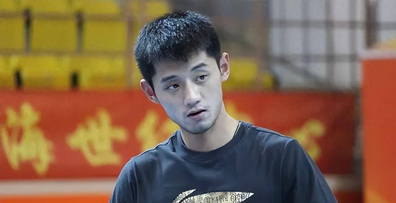 火速恢复了状态,很快就击败了对手,而"张继科你醒醒!