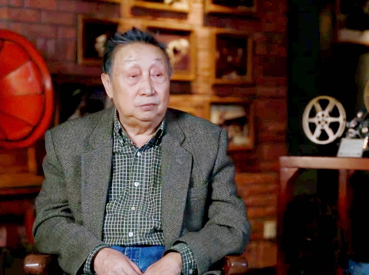 (常彦)常彦1932年1月4日出生于山东,生前是长春电影制片厂的国家一级