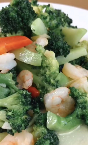 冬天男性多吃点它,强健骨骼,补***健脾,给身体“充电”(图6) 冬天男性多吃点它,强健骨骼,补***健脾,给身体“充电”(图6)