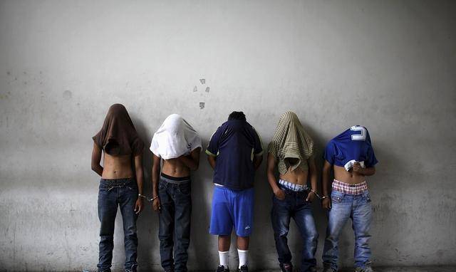 揭秘巴西黑帮的历史,虽然代替政府"封城",却不是为民着想_组织_美国