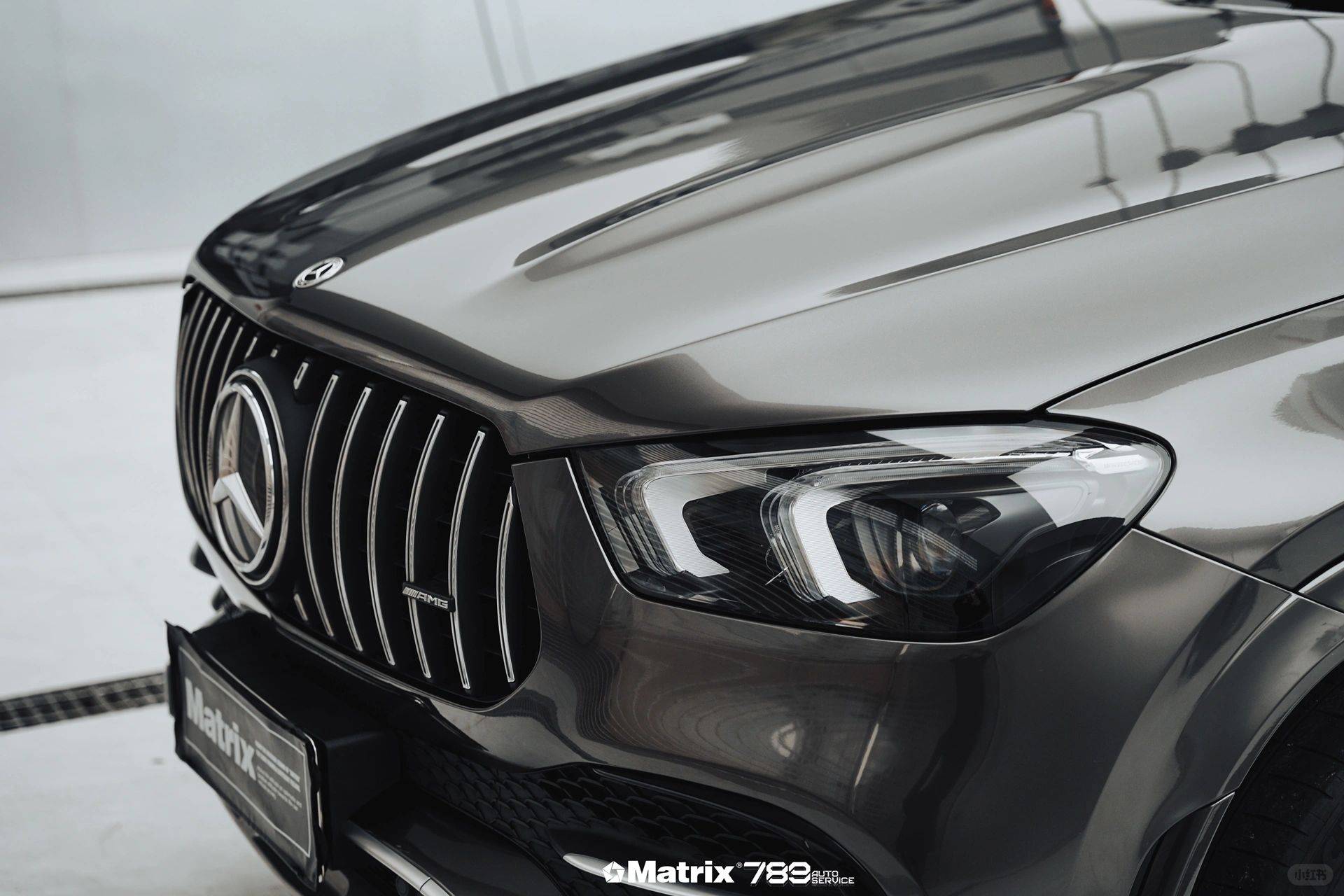 奔驰gle53矩阵改色膜液态金属枪灰,帅气不减,深邃加倍_低调_程度_系列