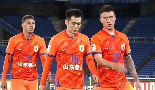 世界"的文字,请务必关注并享受不会迷失自我的足球】高准翼身高1米86