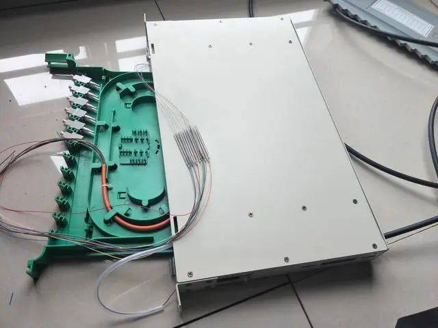 看图了解odf光纤配线架,详细熔接过程学习_进行_光缆_功能