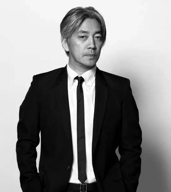 音樂監製坂本龍一更不必多說,《末代皇帝》,《荒野獵人》,《讓子彈飛