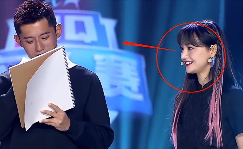 疑郑爽早就爆料过张继科,说他非常缺钱,还瞧不起人,渣男一枚_景甜