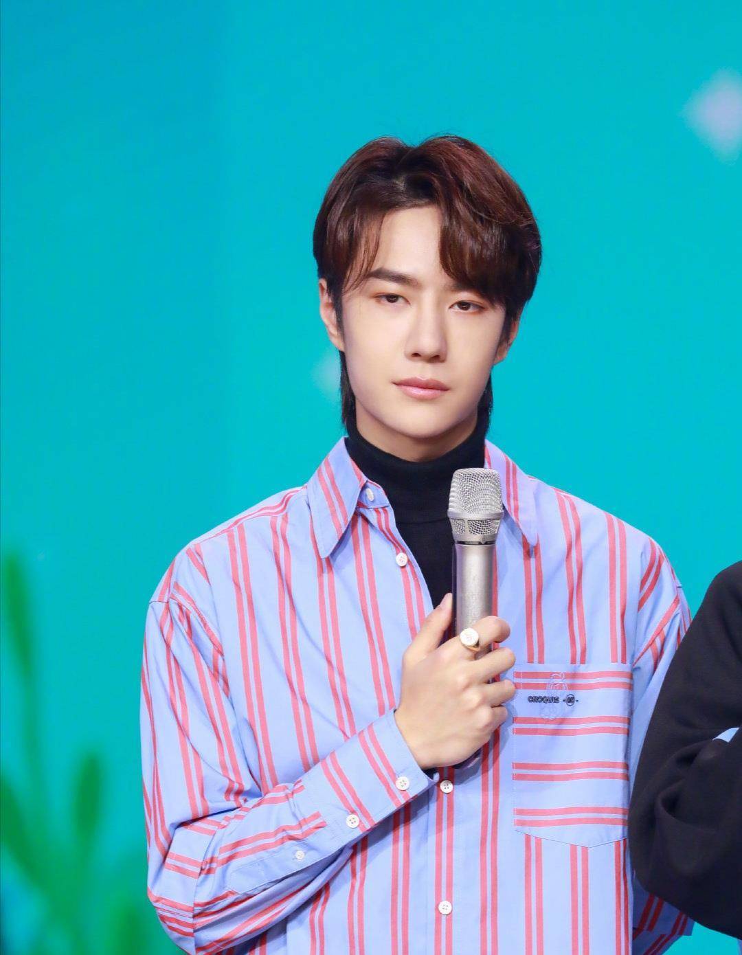 王一博这种行为实在不敢模仿_因为_汪涵_天天兄弟