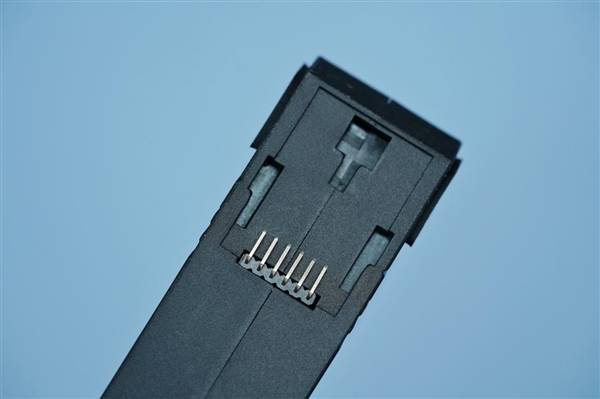 全彩屏可播放**！技嘉水雕II 360水冷散热器图赏(图13)