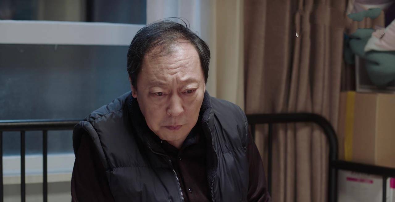 《都挺好》倪大红的"面瘫脸",是对苏大强最好的诠释_苏明玉_父亲_朱丽