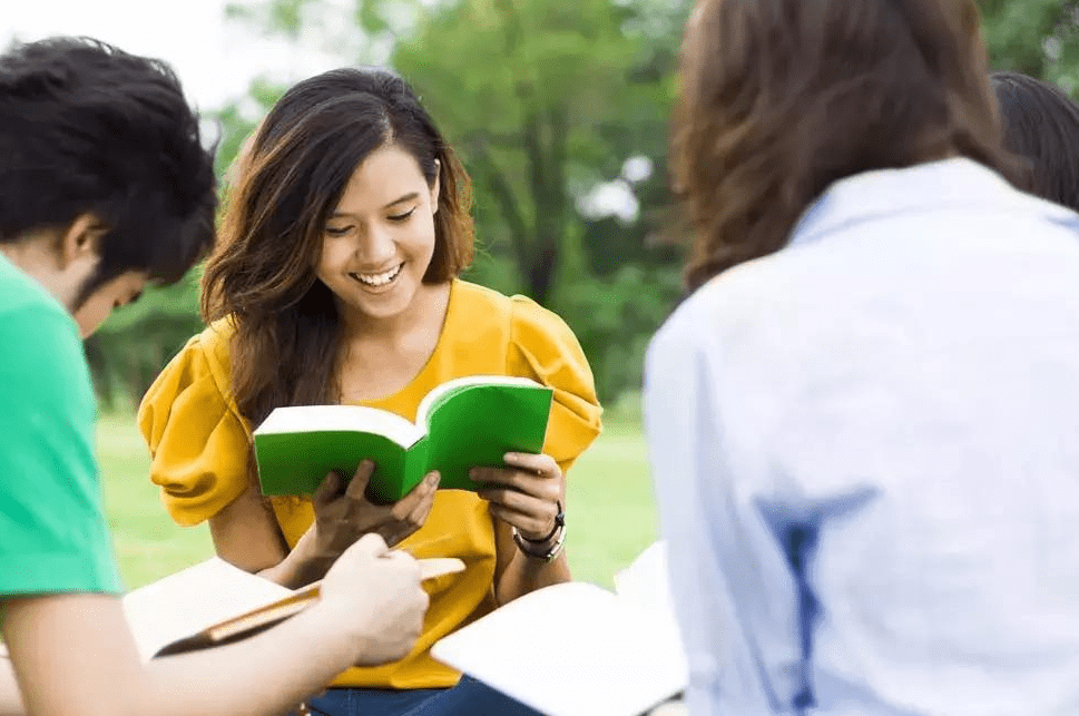 大学毕业出国留学究竟需不需要考SAT？