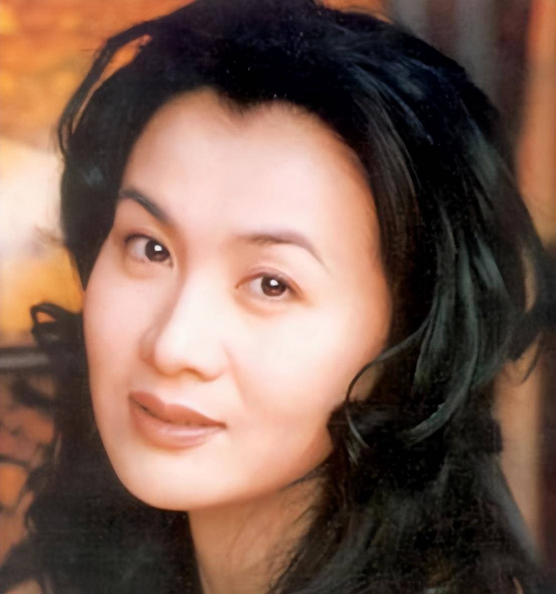 著名演员李媛媛:为腹中孩子拒绝治癌,去世21年后,丈夫至今未娶_事业