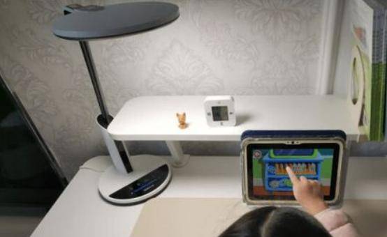 护眼台灯a和aa还有3a哪个好用？盘点那些好用的AA级护眼台灯