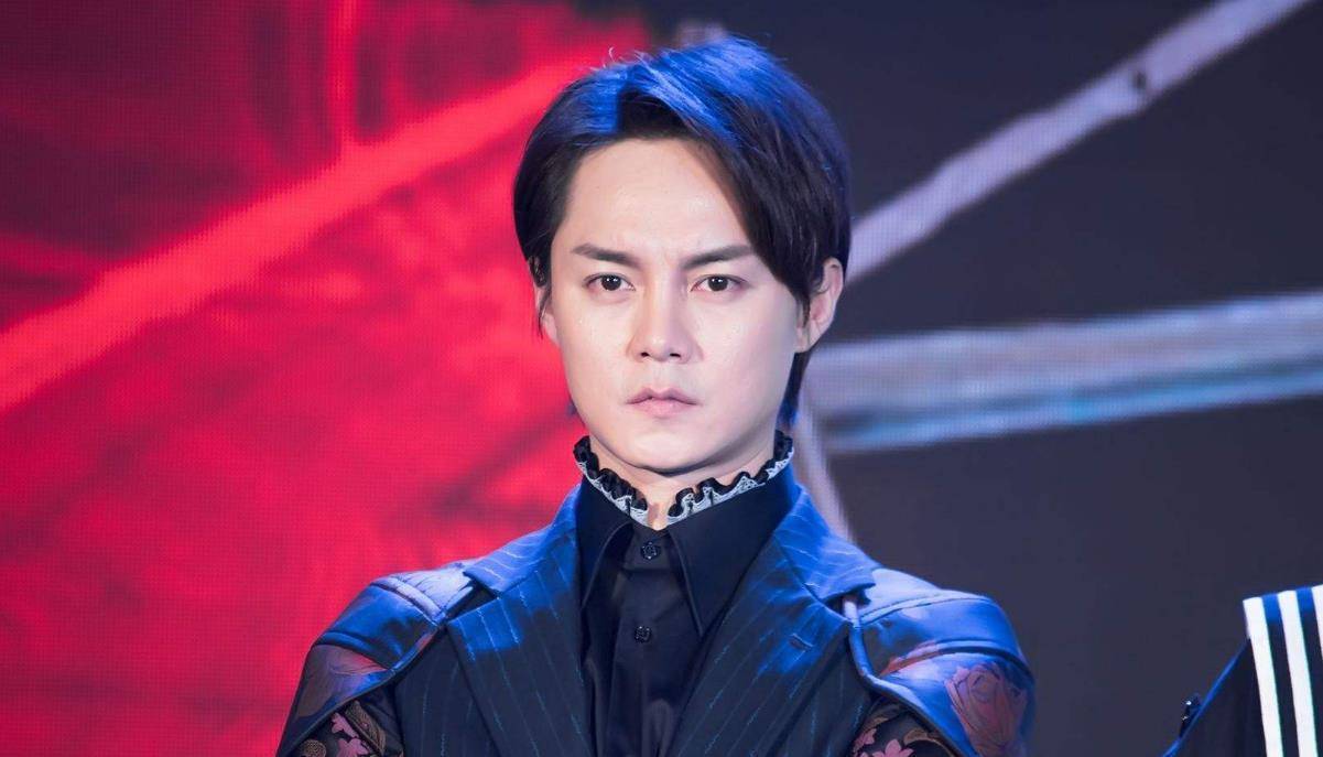 看到生图下的蒋梦婕,尹正有福了!_网友_照片_明星