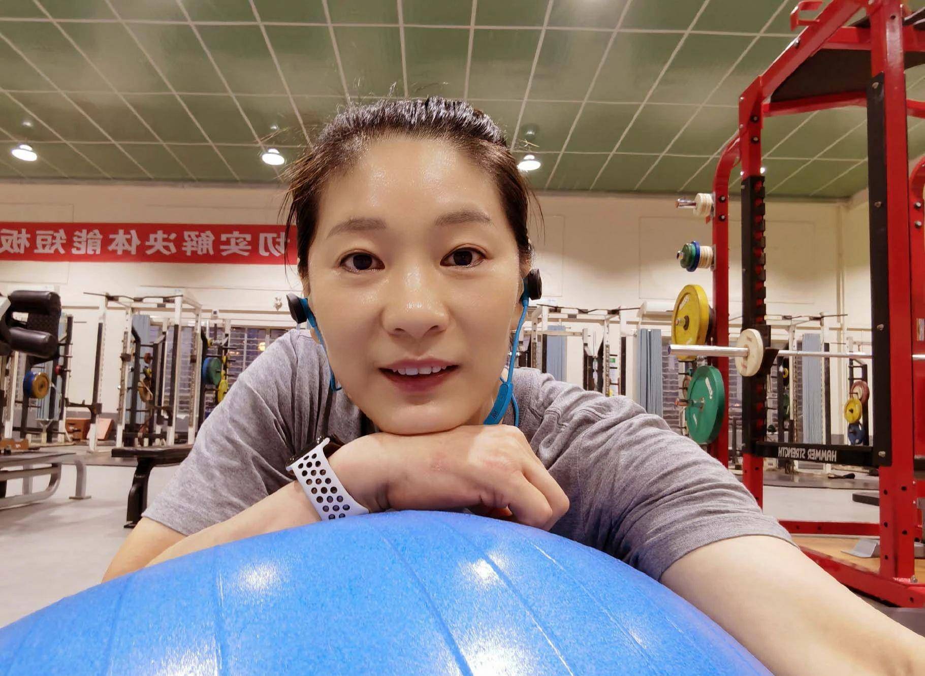 女篮球运动员名将李昕:与巩晓彬分手后嫁给了知识分子,分手至今仍单身