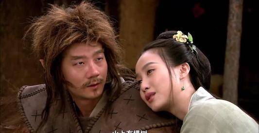 舒畅李滨晒合照,重现13年前《魔幻手机》的造型,第三部要来了吗_阿