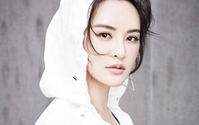 娱乐圈第一神婆莫小奇,22岁未婚生子错过小波,她都经历了什么_王萌萌