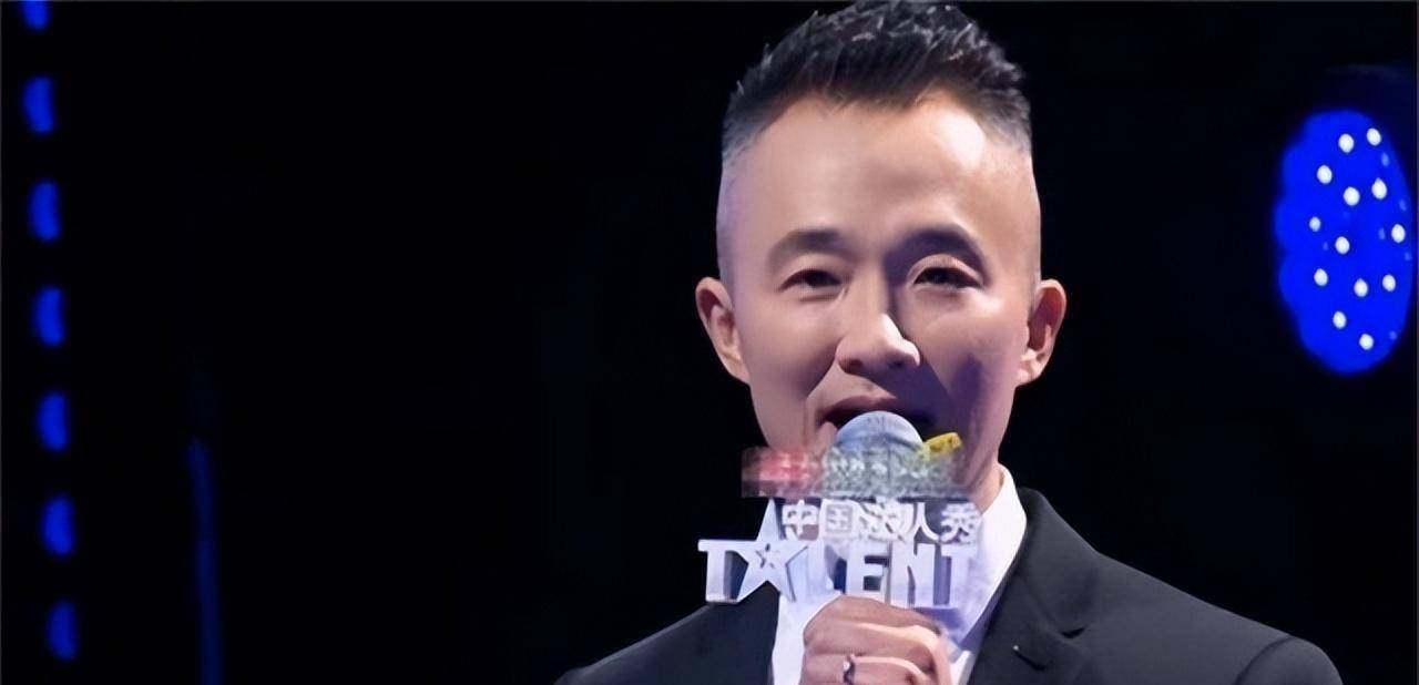 "上海一哥"程雷,身患肝炎娶小18岁娇妻主持,今夫妻俩退居幕后_王萌萌