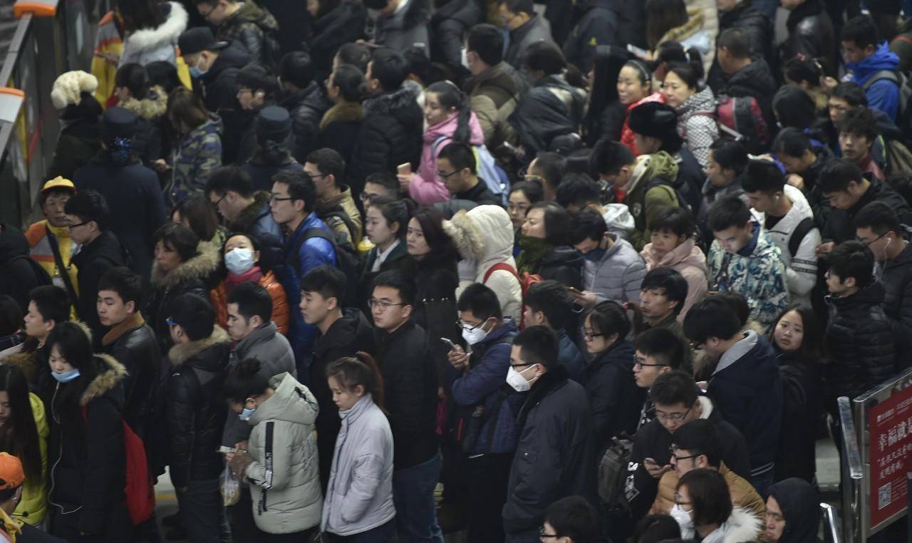 直击北京早高峰的上班族:每天仅出行就超过2小时,你还想北漂吗_生活