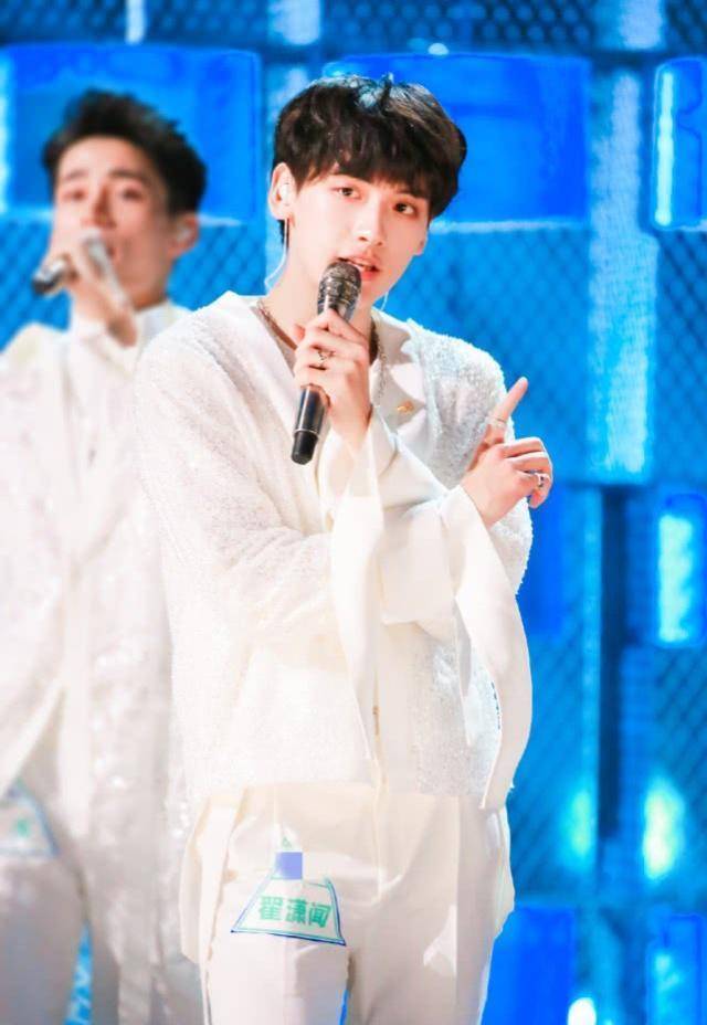 《创造营》排名大洗牌,夏之光姚琛名次变动大,周震南第一无悬念_节目