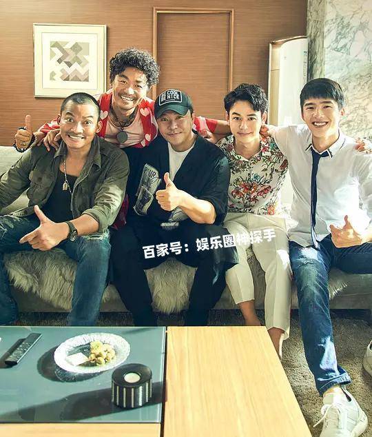 杰克贾cos的樱桃小丸子有种强烈的反差萌,秦风和唐仁的葫芦娃更是让人