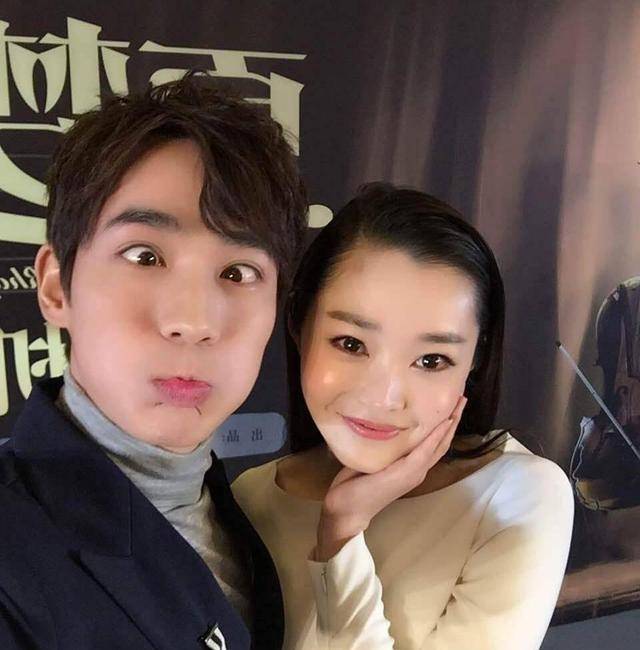 曝白敬亭宋轶好事将近,两人穿同一条裤子,女方却被扒出黑料!